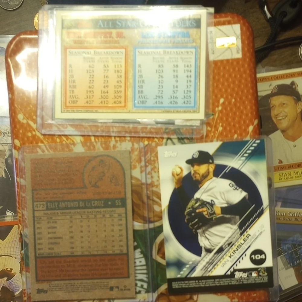 Topps Baseball Card Collection - Reds and Angels - Picture 2 of 8